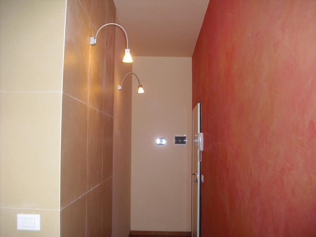 Villa Scendi Dal Treno Bologna Zimmer foto
